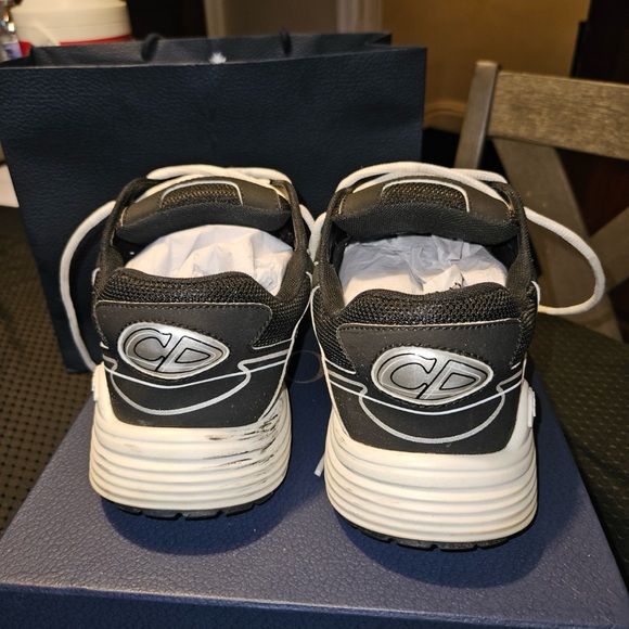 Dior b30 Sneakers - Black and White - Picture 6 of 7